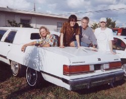 dropheads_limo250.jpg (16428 bytes)